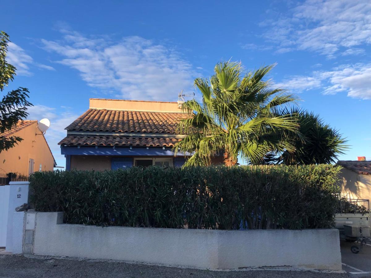 Proche Narbonne - AUDE 11- Saint pierre la Mer - ravissant pavillon plain pied F2- vaste terrasse - résidence avec piscine à 800M de la plage -Climatisé- parking privé - wifi gratuit Esterno foto