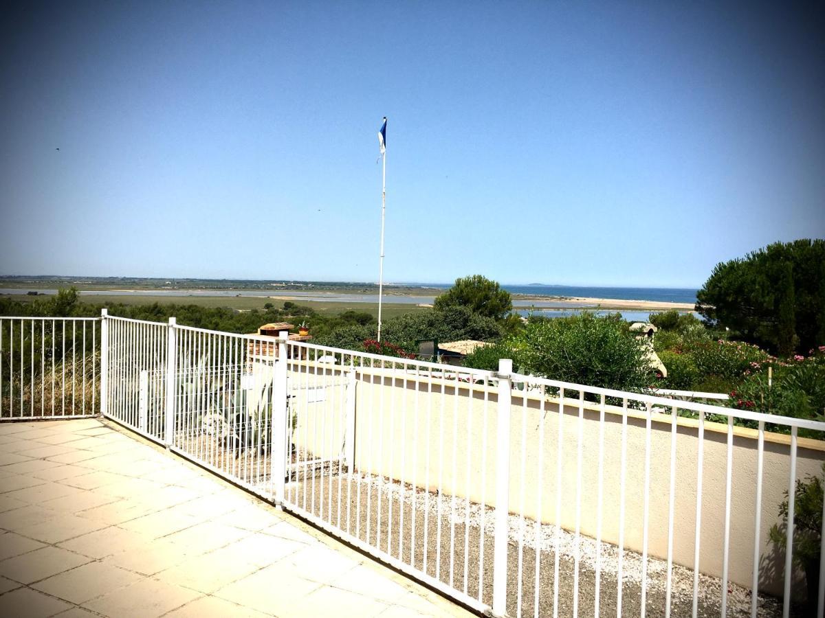 Proche Narbonne - AUDE 11- Saint pierre la Mer - ravissant pavillon plain pied F2- vaste terrasse - résidence avec piscine à 800M de la plage -Climatisé- parking privé - wifi gratuit Esterno foto